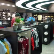 Магазин Adidas в Марьиной роще фото 2 на сайте Марьинароща.рф