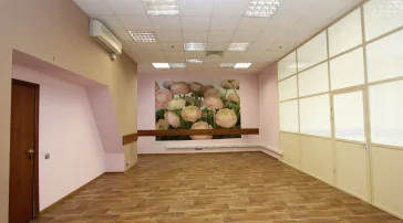 Бизнес-центр Каскад-мебель фото 2 на сайте Марьинароща.рф